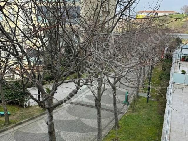 Referanstan Kayacity Sitesin De Kiralık Eşyalı 3+1 Daire