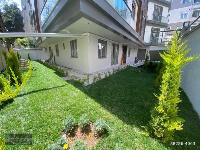 REFERANS'TAN KÜÇÜKYALI ÇAMLIKTA ÖZEL 70 M2 BAHÇELİ FIRSAT 2+1