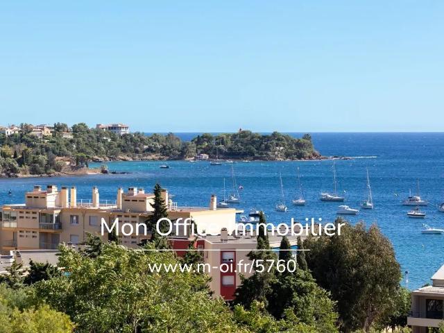 Référence: 5804 SIC Magnifique maison vue mer Agay! 230m² Saint Raphaël