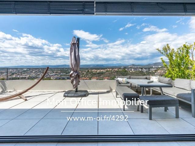 Référence: 6690 SIC EXCLUSIVITE Villa loft vue panoramiqu. 216m² Saint Raphaël