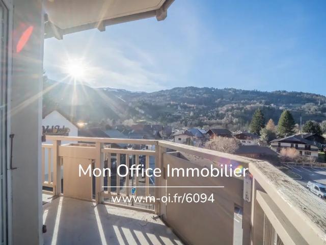Référence: 7174 TCA Appartement T2 bis avec coin nuit fermé Vue pointe percée sans vis à vis Casier à ski