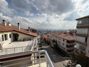 Refiler'den Yayla Mah. Manzaralı Geniş Yapılı Kredi'ye Uygun3+1