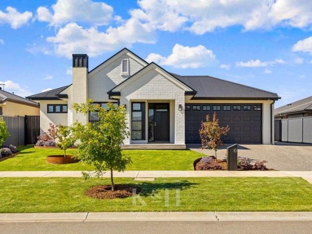 Refined, near new living in the heart of New Gisborne