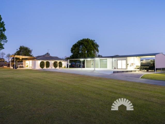 Refined Acreage Elegance on 3,317m². Welcome to 15 Winnifred Court
