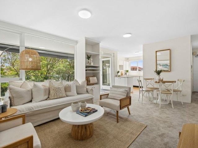 Refined Apartment Living in a Convenient Balgowlah Setting