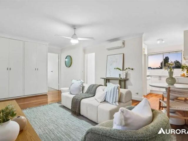 Refined Apartment Living in the Heart of Newmarket
