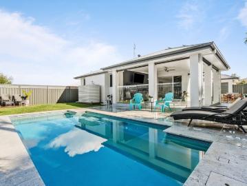 Refined, coastal & effortless, welcome to the dream