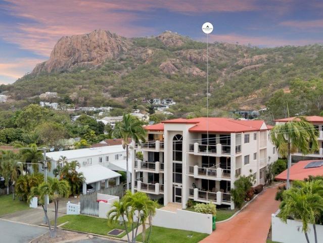 Refined Coastal Living at Apartments on Paxton