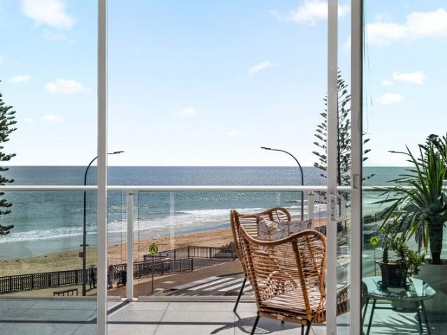 Refined Coastal Living, Framed By The Gulf