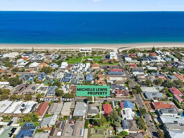 Refined Coastal Living, Welcome to Your Dream Seaside Home
