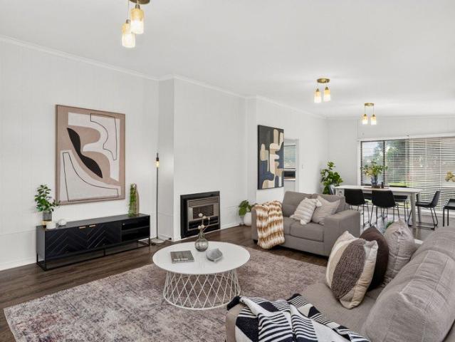 Refined Coastal Living with Space, Light & Everyday Ease