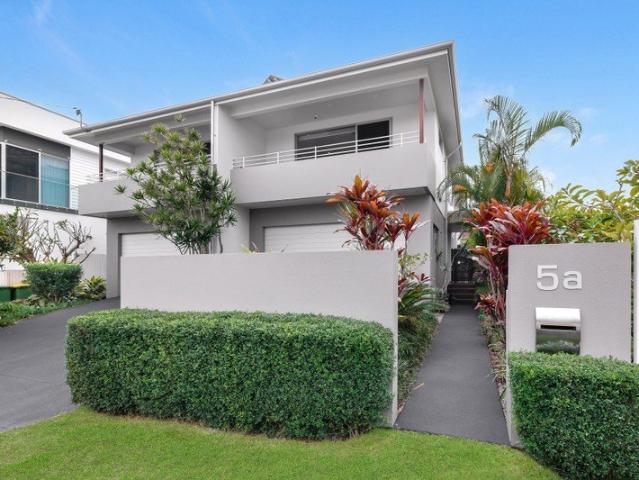Refined Coastal Luxury in the heart of Paradise Point