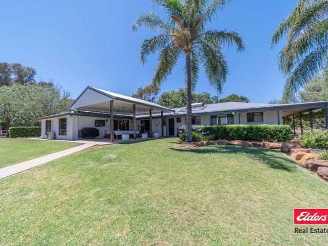 THE ULTIMATE FAMILY ESCAPE ON 2 ACRES