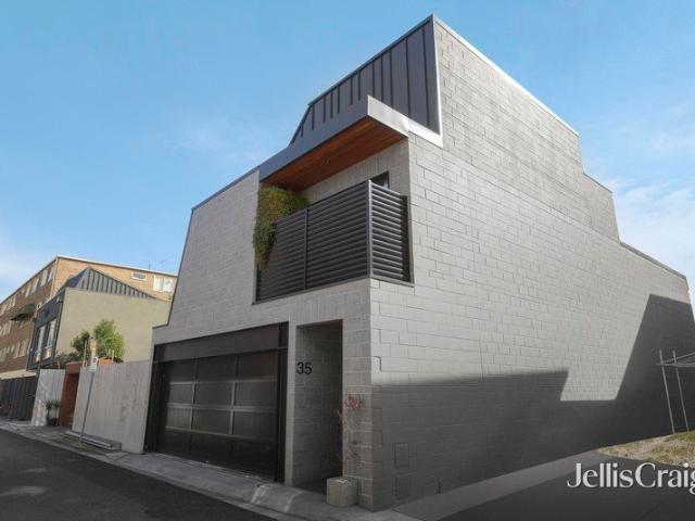 Refined executive residence