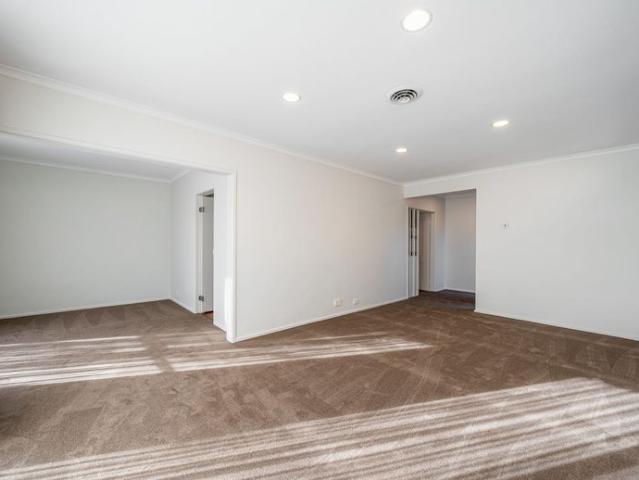 Refined elegance in prime location