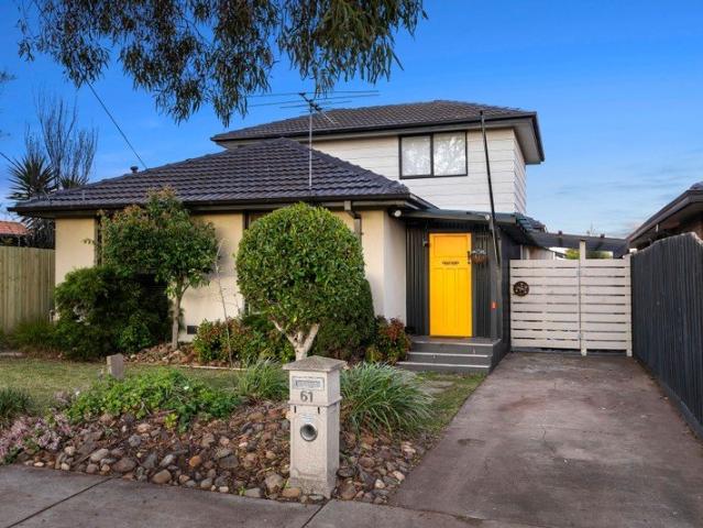 Refined Family Living in a Coveted Altona Meadows Position