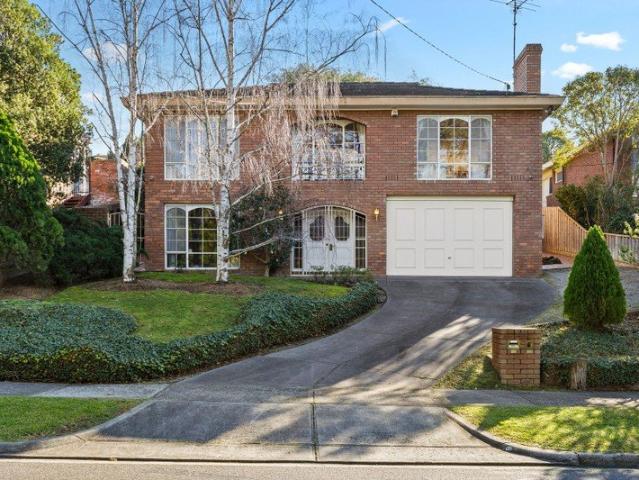 REFINED FAMILY LIVING WITH EXCEPTIONAL QUALITY AND TIMELESS APPEAL
