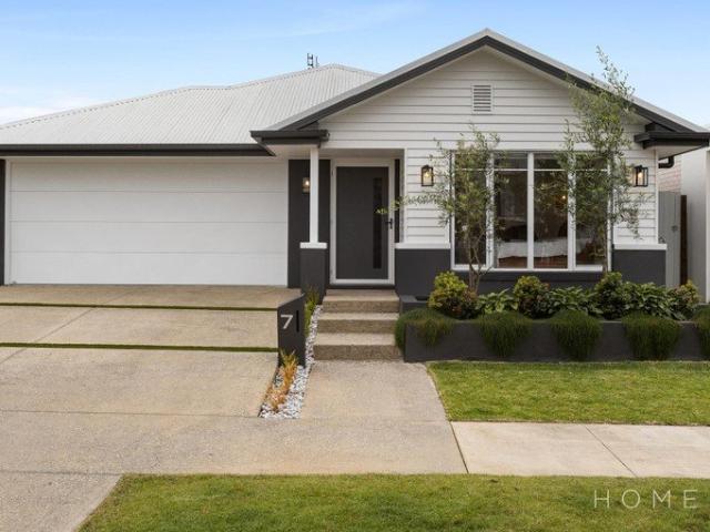Refined Family Living with Media, Study and Extended Entertaining