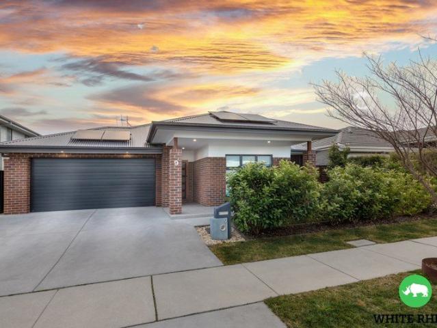Refined Family Living with Premium Inclusions!