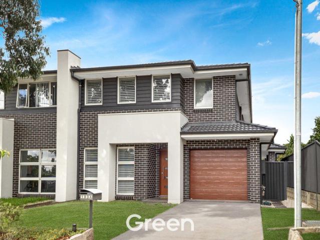 4 Bedroom Near New Duplex with Space, Light and Modern Comfort
