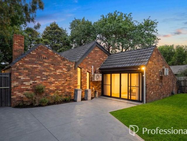 Refined Five Bedroom Family Residence with Exceptional Space, Security & Prestige Convenience