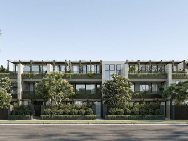 Refined Ground Floor North Facing Luxury on Crisp Street