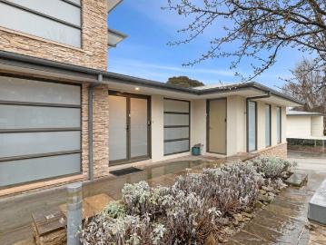 Refined Lakefront Living Moments from Town