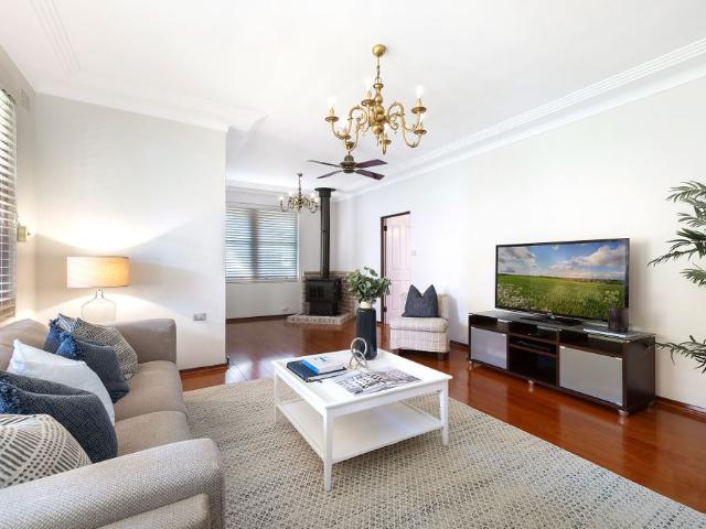 Refined Living in the Heart of Waitara