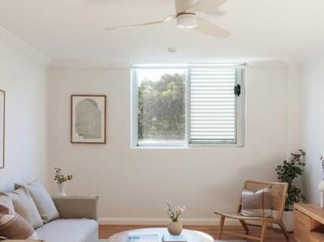 Refined Retreat In Premium Locale