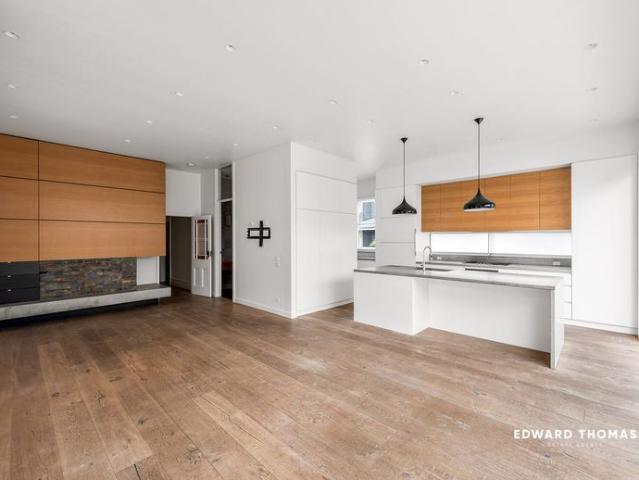 Refined Victorian Elegance with an Exceptional Contemporary Finish
