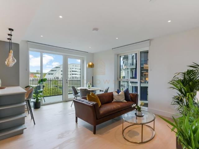 Reflection Apartments, White City Living W12, 2 bed flat to rent, £4,300 pcm | PrimeLocation