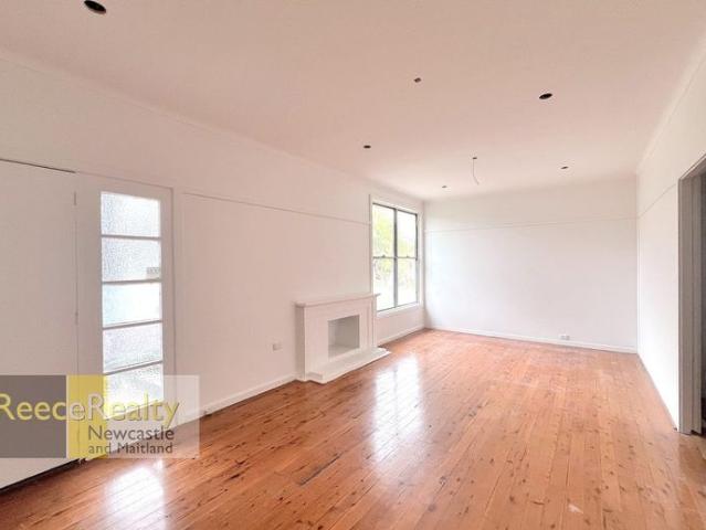 Refreshed 3 bedroom house perfect for families