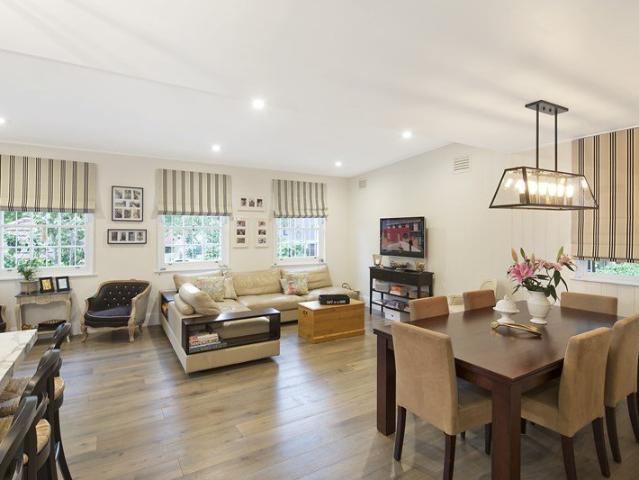 Refreshed Double Bay Cottage with Double Garage