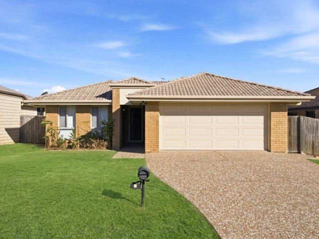 Refreshed Family Haven in a Quiet Cul De Sac Hub