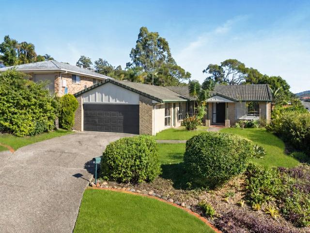 Refreshed, Spacious & Easy to Add an Ensuite!