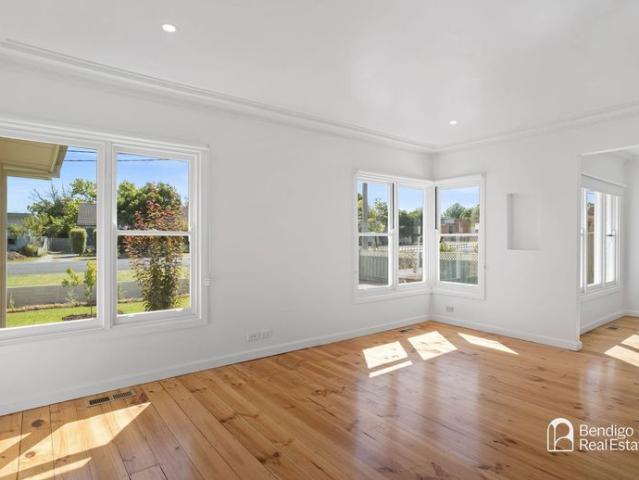 REFRESHED FAMILY HOME WITH OUTDOOR ENTERTAINING IN GOLDEN SQUARE