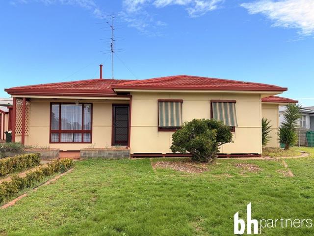 Refreshed Family Home With Shedding