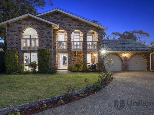 Refreshed family living in a peaceful walk to Macquarie setting