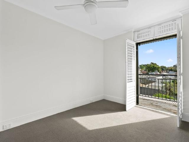 Refreshed interiors, great location