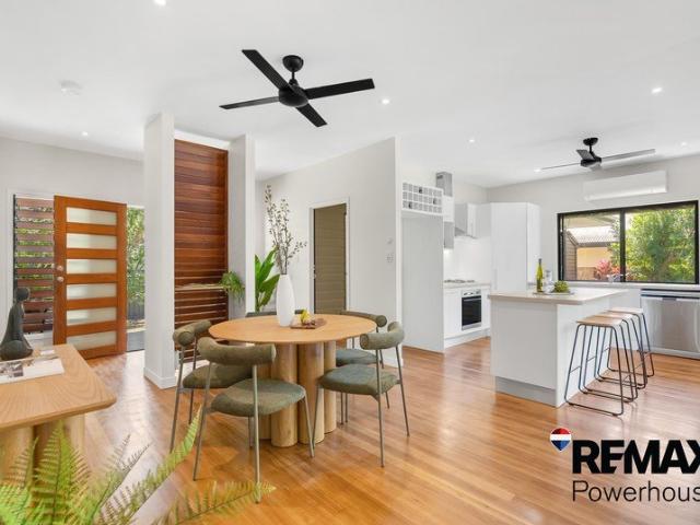 Refreshed Pavilion Style Living with Stunning Mountain Views Ready to Call Home