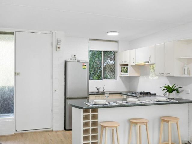 REFRESHED & READY EASY WEMBLEY LIVING