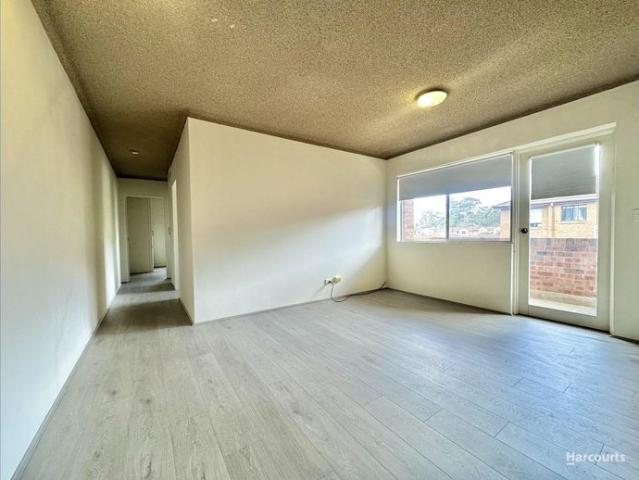Refreshed Unit in a Convenient Location