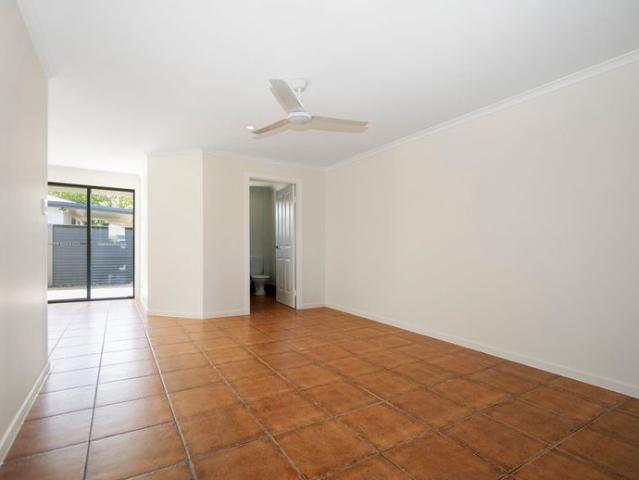 Refreshed Unit in Quiet Area