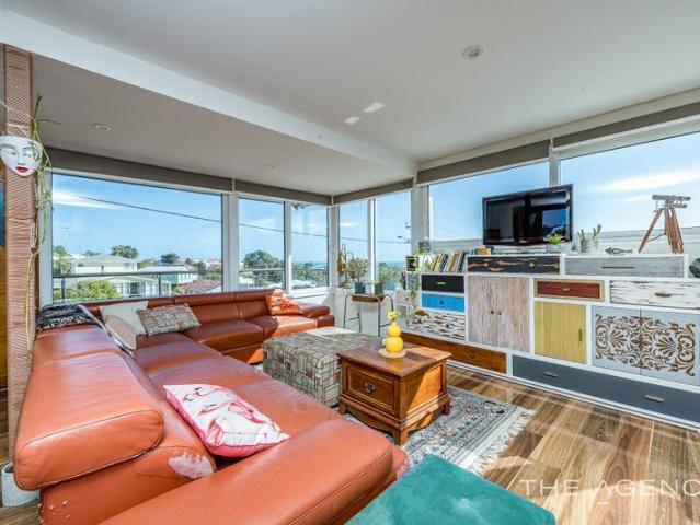 Refreshing example of classic Old Quinns charm with excellent ocean views