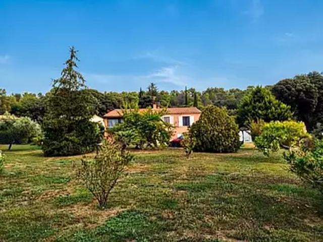 Régusse 83630 Achat / Vente maison 4 pièces t4 piscine jardin