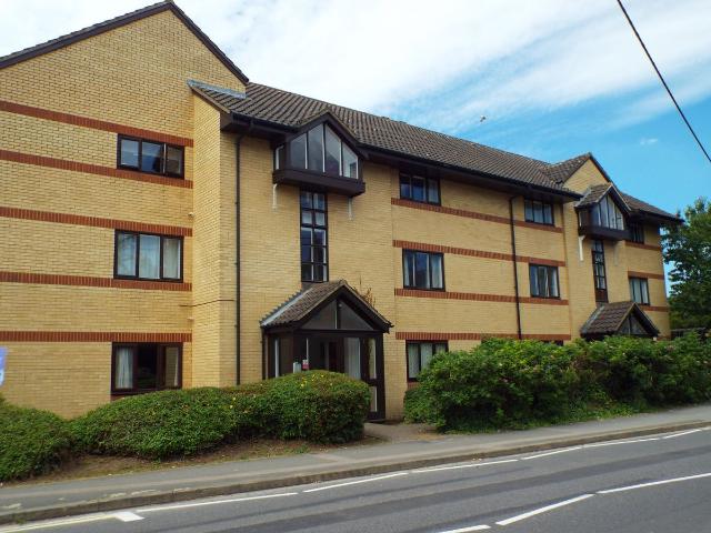 Regal Court, Bicester OX26, 1 bed flat to rent, £1,050 pcm | PrimeLocation