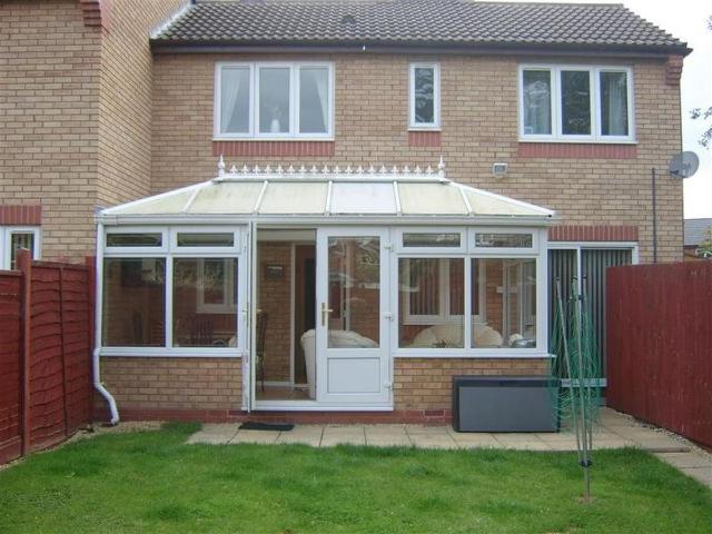 Regal Close, Tamworth, Staffordshire B77, 3 bed town house to rent, £1,300 pcm | PrimeLocation