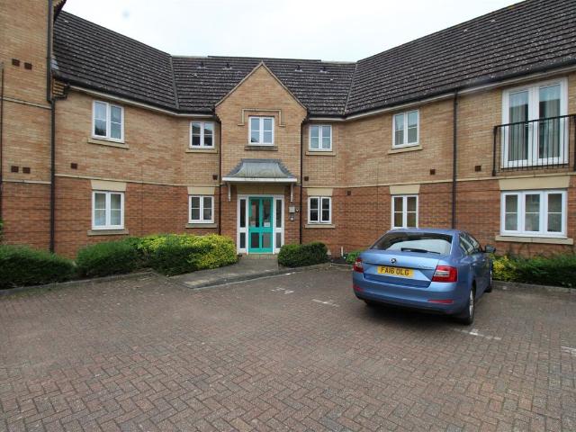 Regal Place, Woodston, Peterborough PE2, 2 bed flat to rent, £850 pcm | PrimeLocation