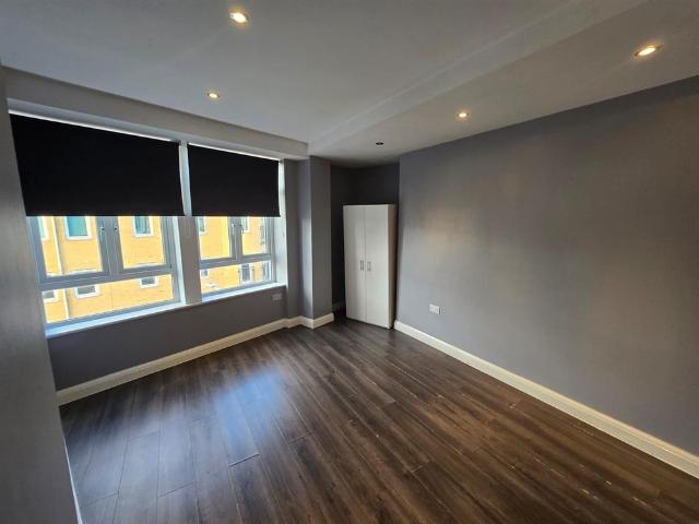 Regarth Avenue, Romford RM1, London