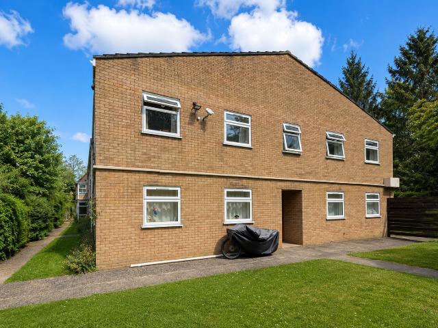 Regatta Court, Oyster Row, Cambridge CB5, 1 bed flat to rent, £1,250 pcm | PrimeLocation